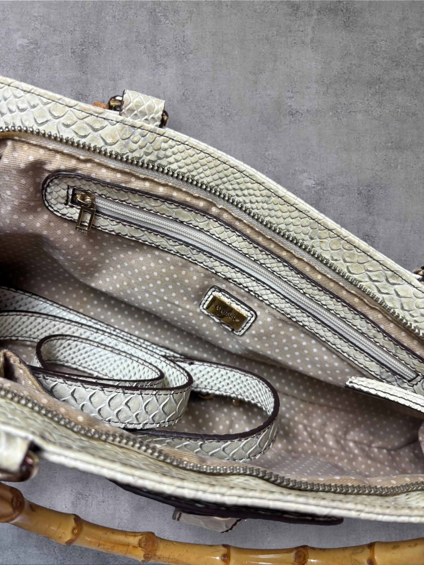 Guess Bag Vintage With Long Strap